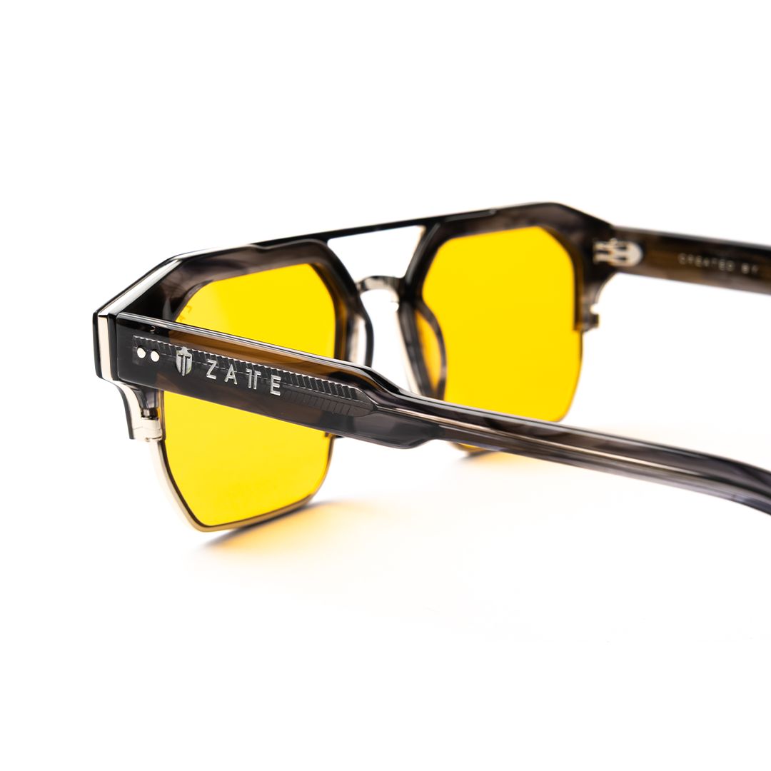 Salvo Yellow